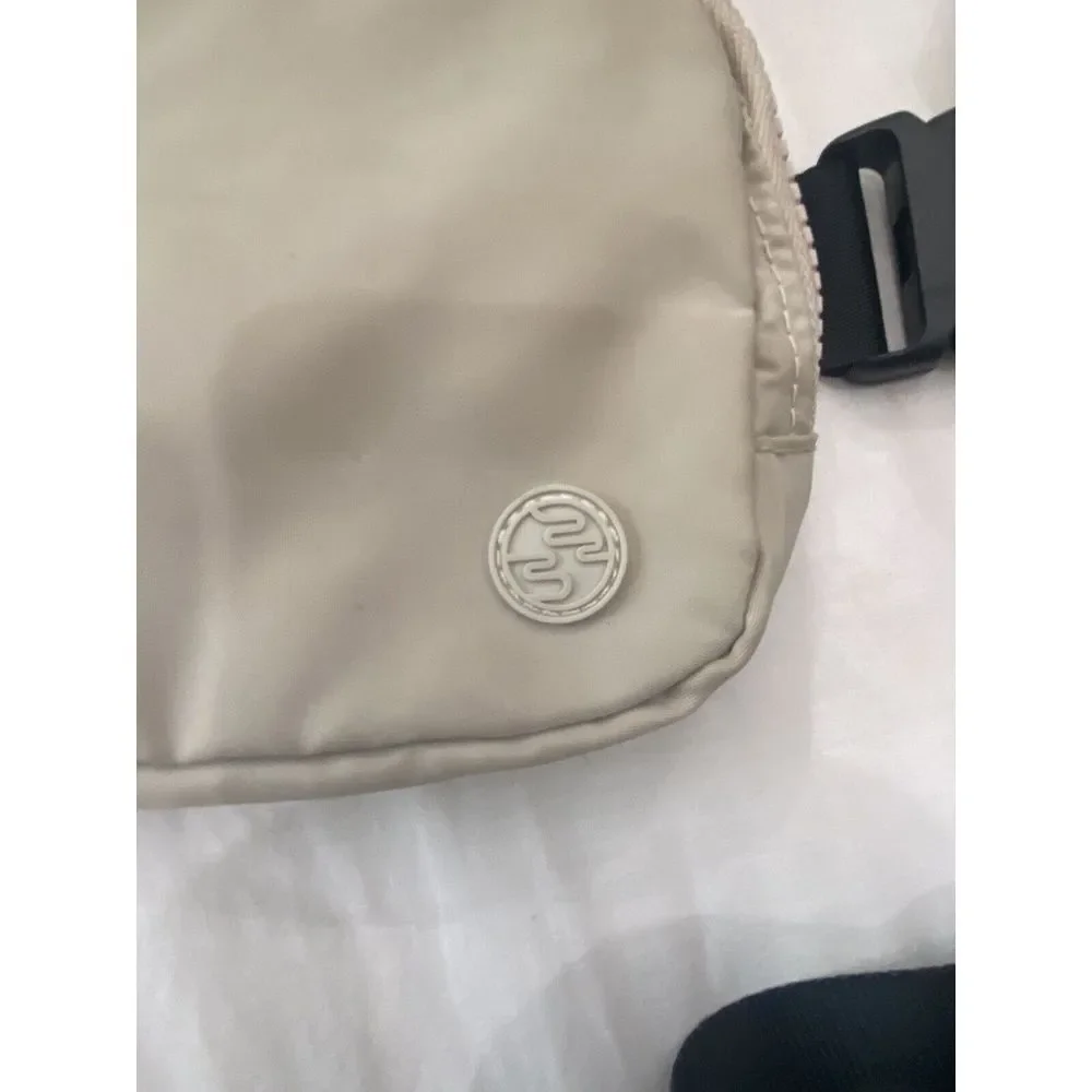 Khaki Fanny Pack *Brand Unknown‎